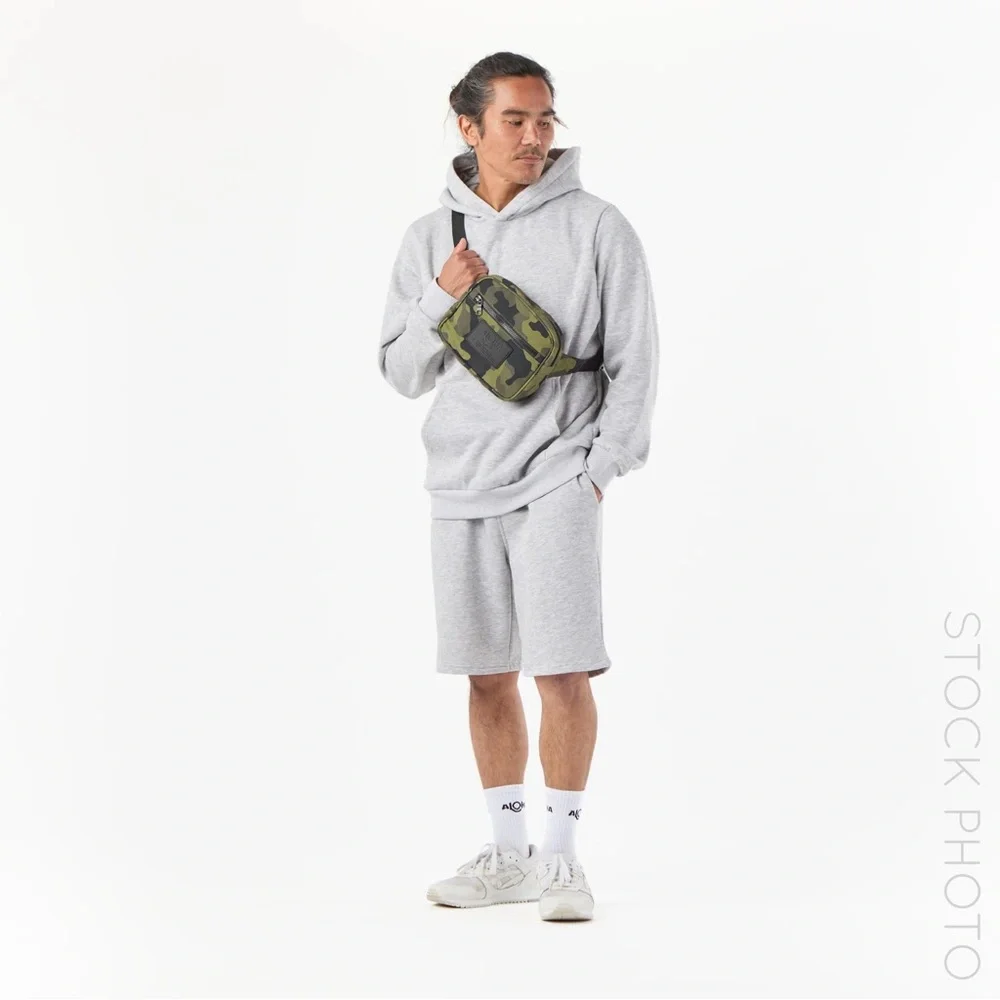 ALOHA Collection Keep it Light Hip Pack - Picture 3 of 8